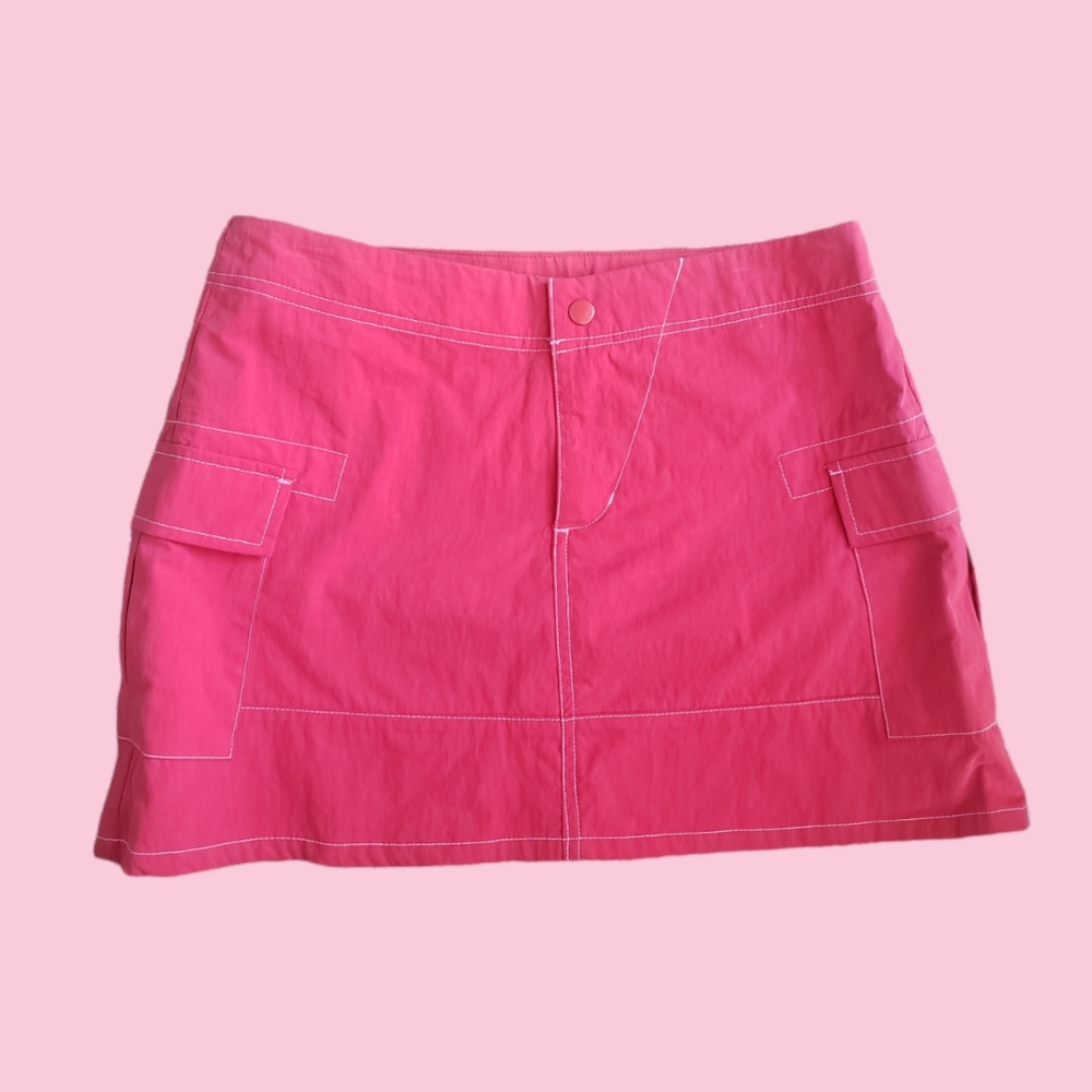 Sideout mini cargo skirt